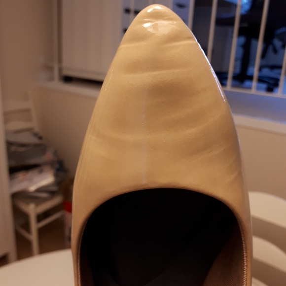 Rockport Total Motion Patent Leather Pumps - Picture 7 of 16